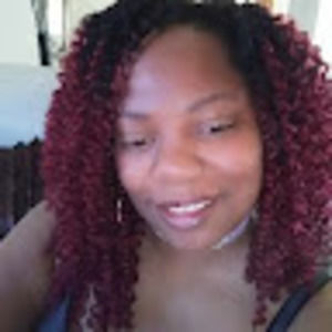 Meet your Posher, Dakota